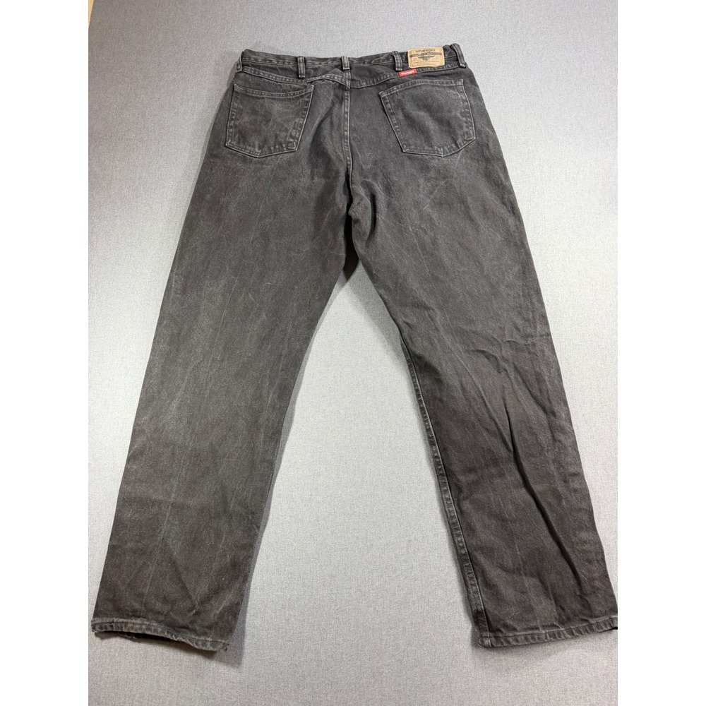 Wrangler Relaxed Fit Jeans Mens 38x32 Black Faded Denim 97601CB Cotton Pants - Picture 5 of 6